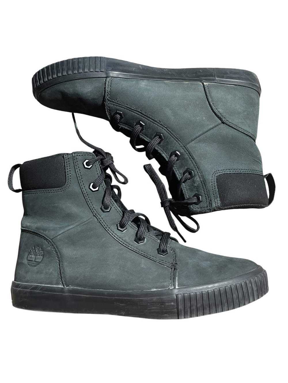 AA37- Timberland Men's High-Top Nubuck Boots in Dark Green and Black